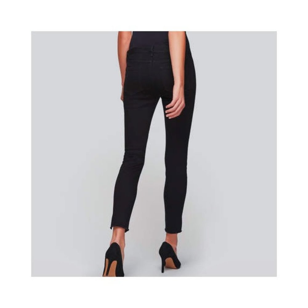 Joe Fresh | 🖤 BNWOT Black Distressed Mid-Rise Denim Skinny Jeans 🖤